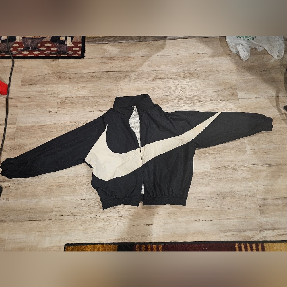 Nike Sportswear "Swoosh" Set XL